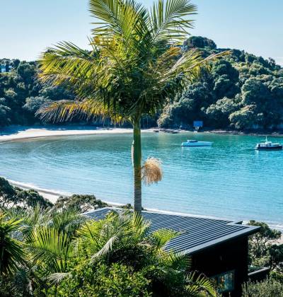 WAIKARE COTTAGE | Oneroa | Waiheke Island | Be My Guest