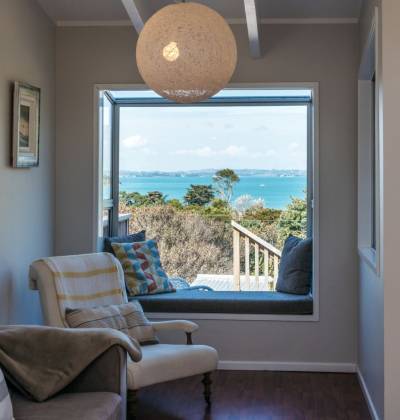 Tikapa Moana Views | Oneroa | Be My Guest